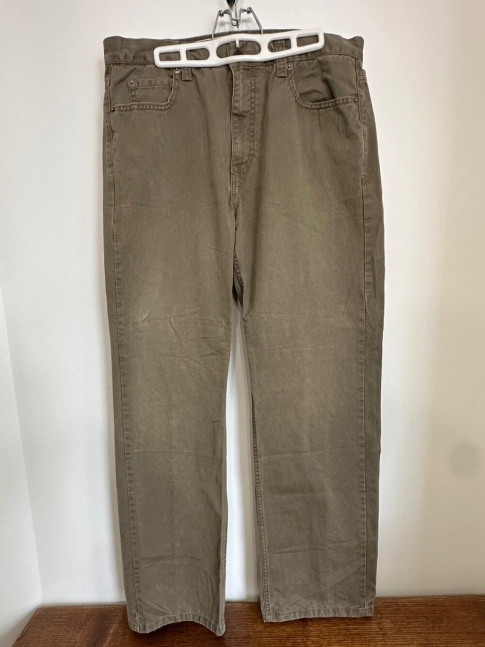 DOCKERS MENS OLIVE PANTS 100% COTTON 33X32